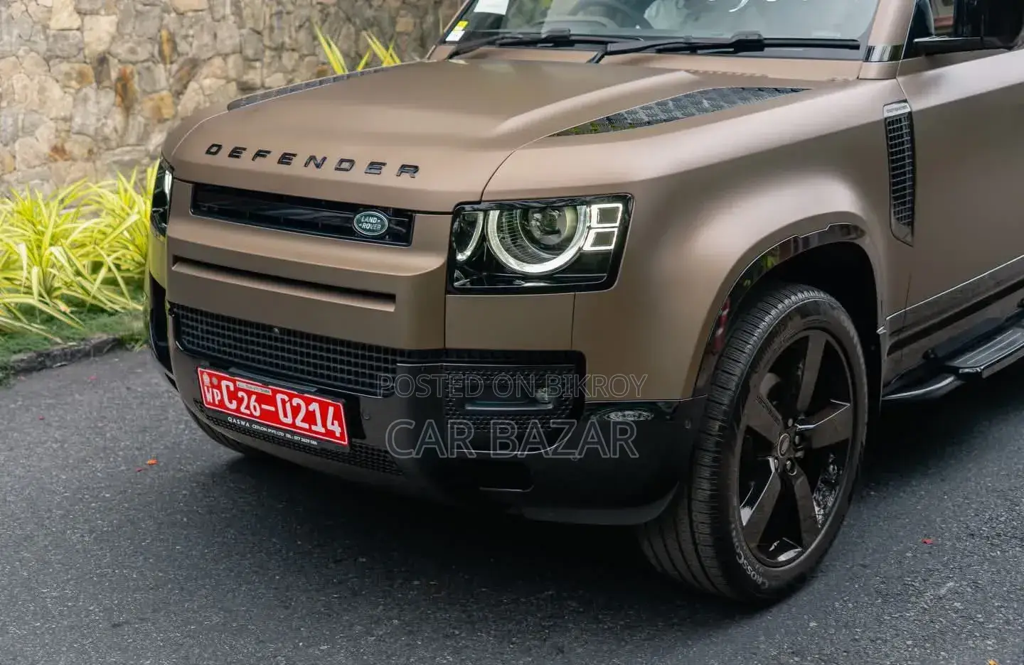 New Land Rover Defender 130 P300 S 2025 Brown