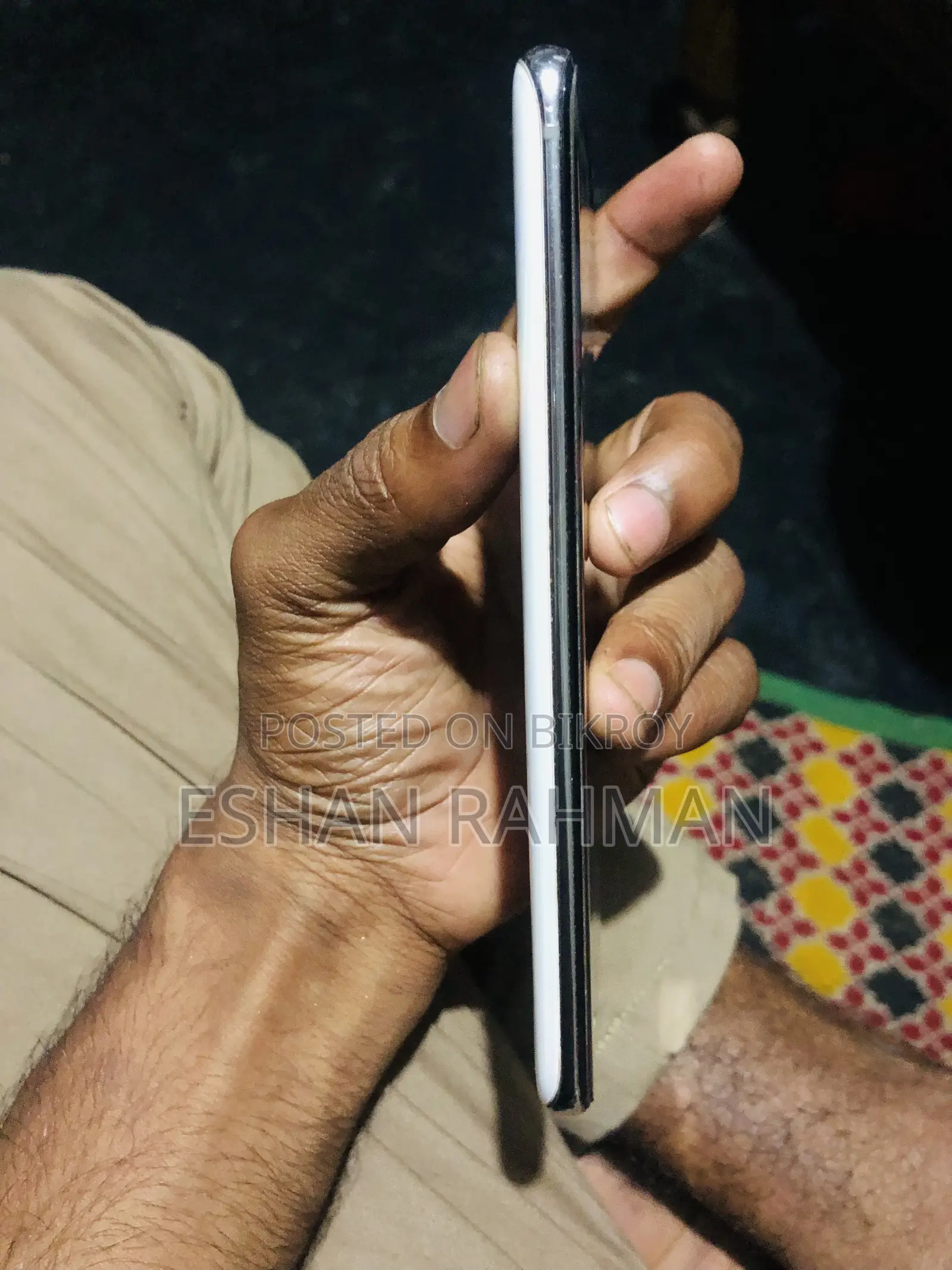 স্যামসাং গ্যালাক্সি এস২০ ১২৮ জিবি হোয়াইট