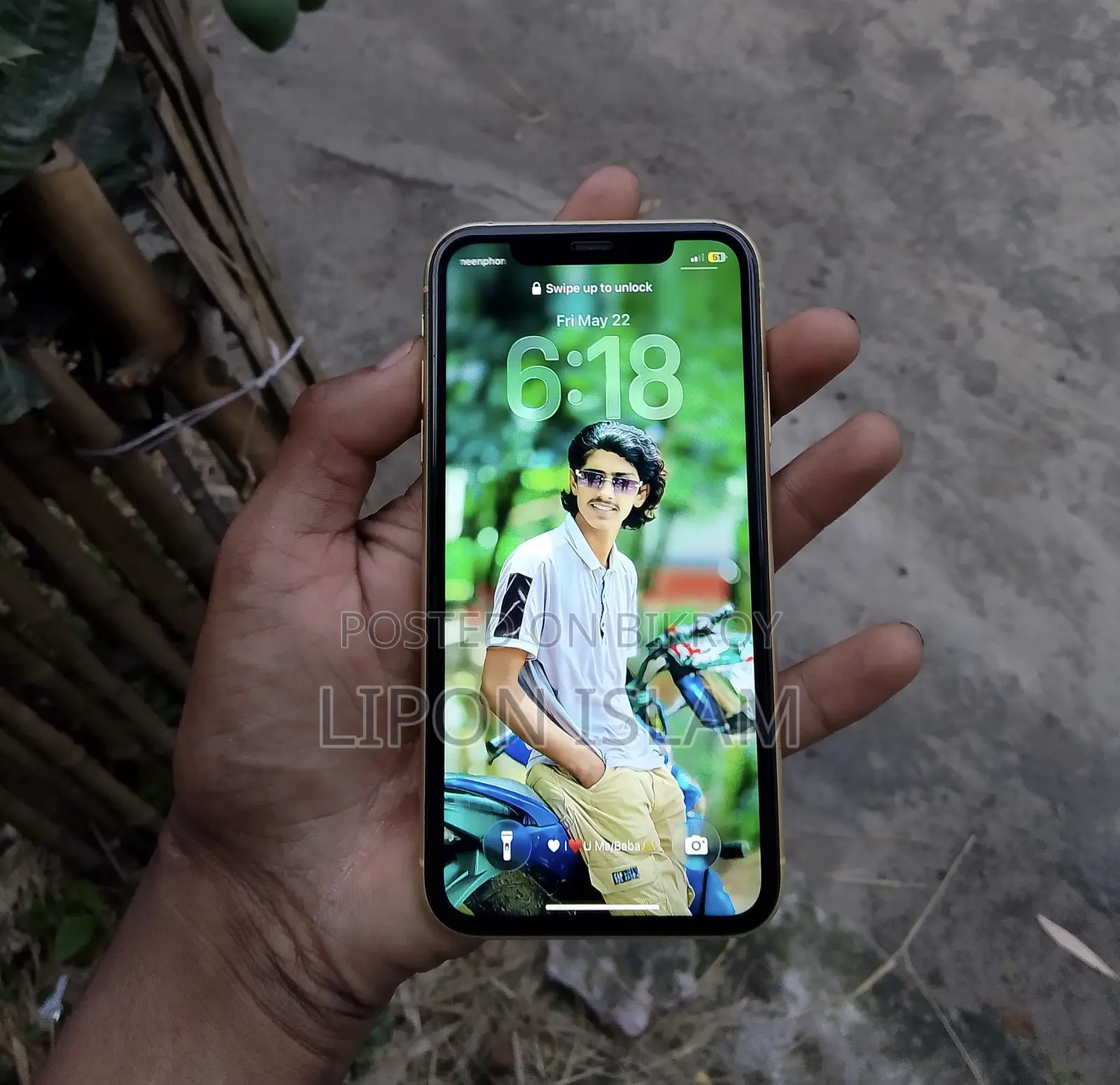Apple iPhone 11 64 GB Yellow