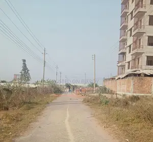 South Facing 3 Katha Sector -17/H Block