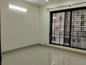 বনানীর অনিক রিয়েল এস্টেটে ৩ বেডরুমের অ্যাপার্টমেন্ট ভাড়া হবে