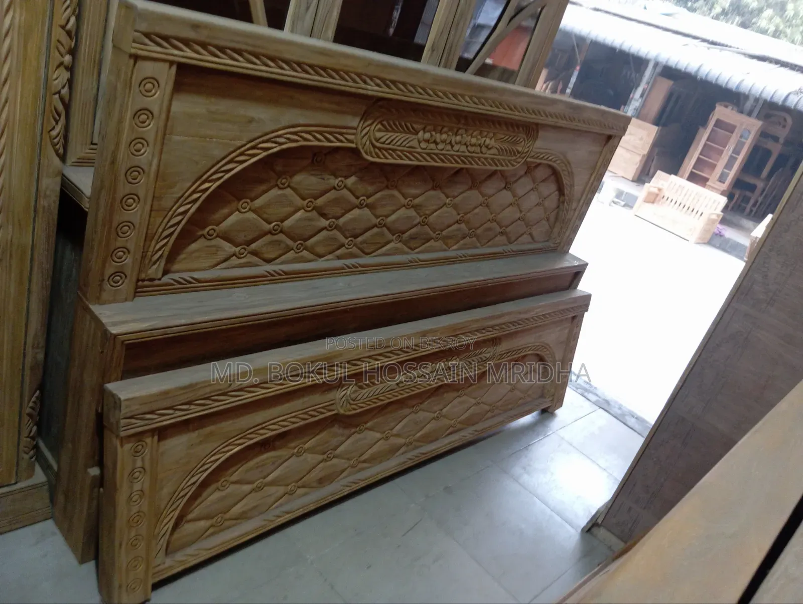 Bed: Original Chittagong Segun Wood