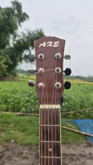 Axe Premium Guitar