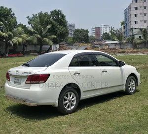Toyota Premio 1.5 FWD 2018 Pearl