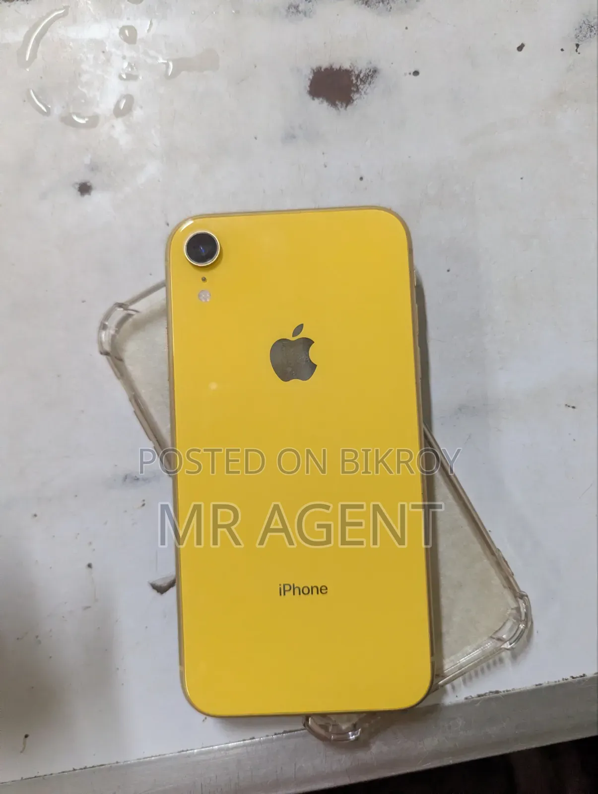 Apple iPhone XR 64 GB Yellow
