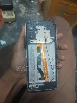 Itel Vision 5 64 GB Yellow