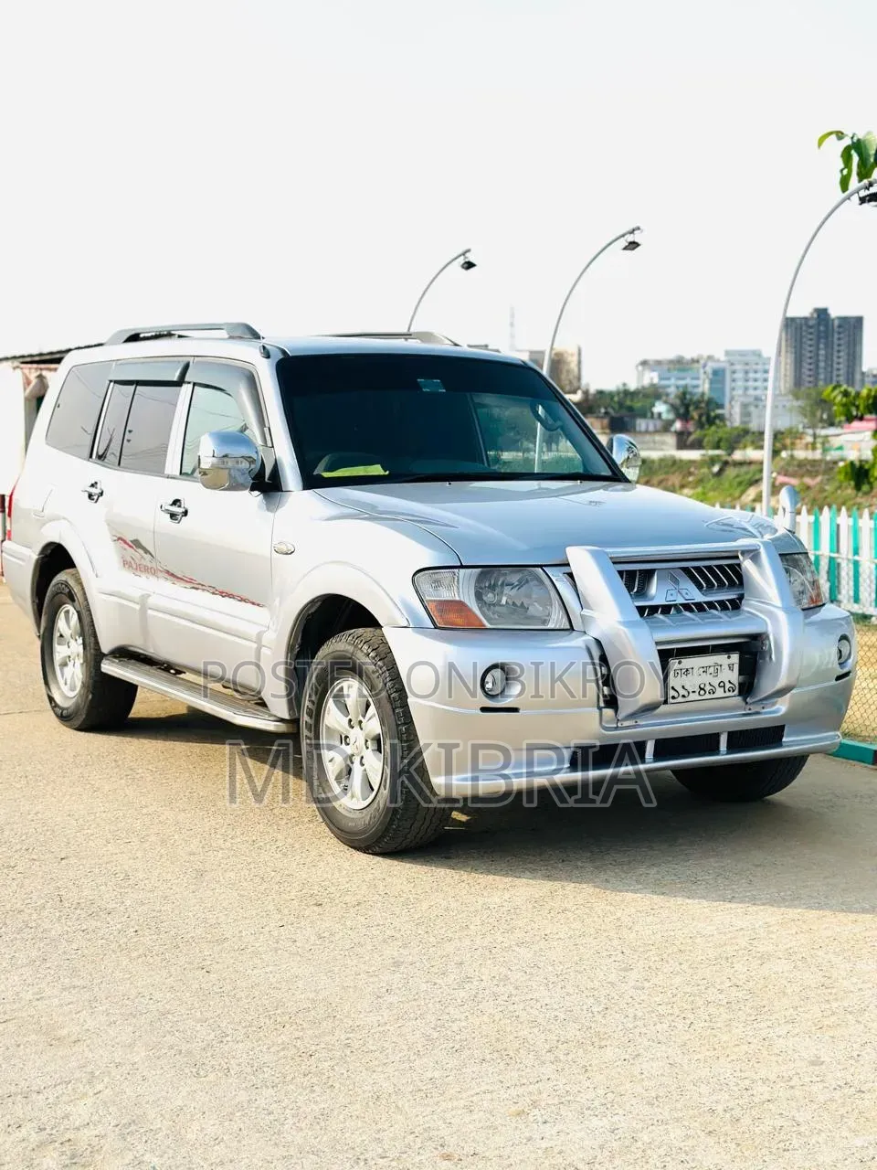 Mitsubishi Pajero 2003 Silver