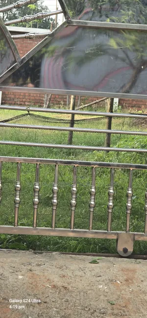সেক্টর- ১৫ লেক ভিউ চওড়া রাস্তায় ৮.২৩ কাঠা প্লট বিক্রি হবে