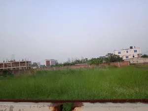 ইউনাইটেড সিটিতে লাক্সারি আবাসনের জন্য দক্ষিণমুখী ৭.৫ কাঠার প্লট বিক্রি