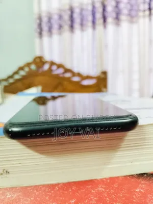 Apple iPhone XR 64 GB Black