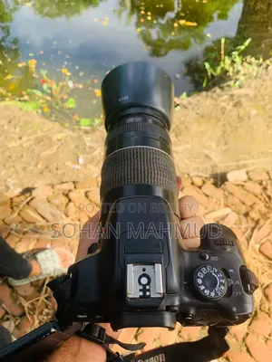 DSLR Camera