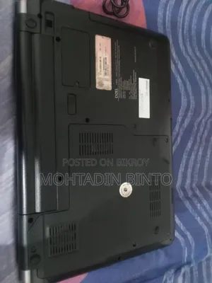 Laptop 4GB RAM 320GB HDD