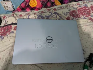 Laptop Dell 8GB Intel Core I3 HDD+SSD 1T