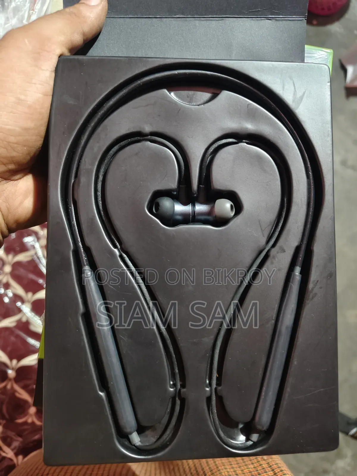 Oraimo Necklace 5