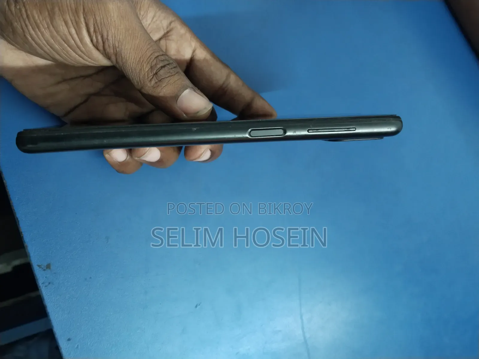 স্যামসাং গ্যালাক্সি এ১২ ৬৪ জিবি ব্ল্যাক