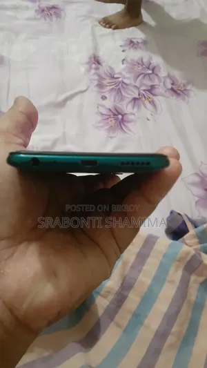 Vivo Y1s 32 GB Gray