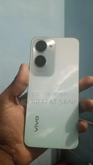 Vivo Y18 128 GB Blue