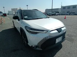 Toyota Corolla Cross 2024 Pearl