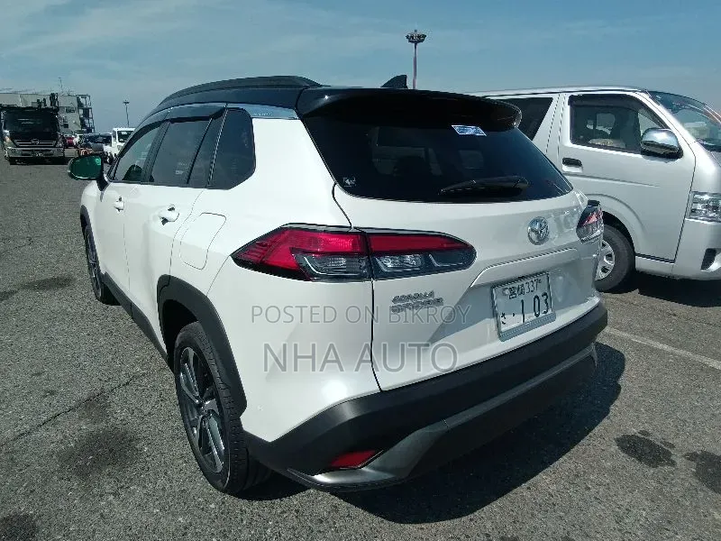 Toyota Corolla Cross 2024 Pearl