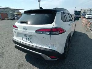 Toyota Corolla Cross 2024 Pearl