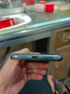 Apple iPhone 11 64 GB Black
