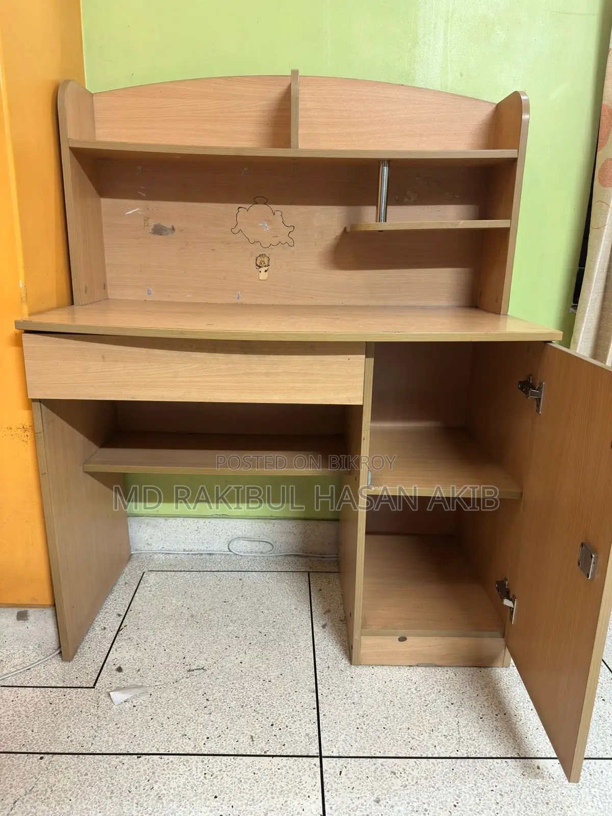 Otobi Study Table