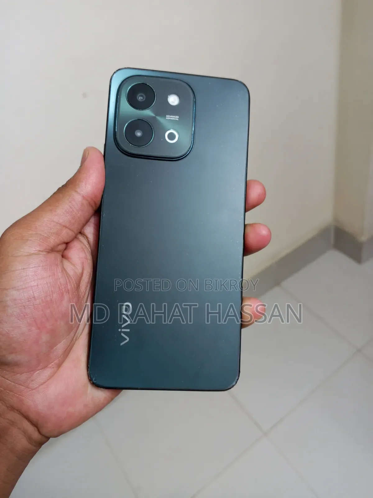 Vivo Y28 8 GB Black