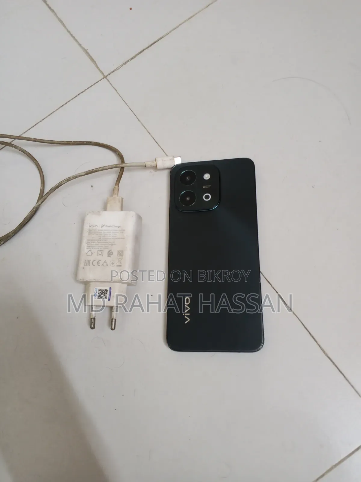 Vivo Y28 8 GB Black