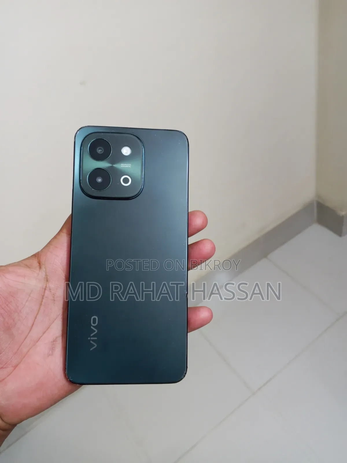 Vivo Y28 8 GB Black