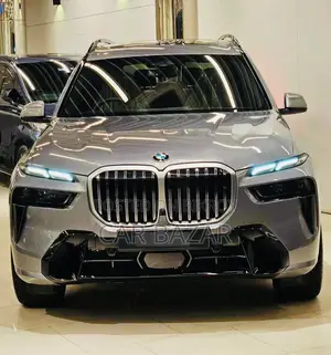 BMW X7 xDrive40i AWD 2024 Gray