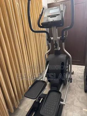 Cross Trainer