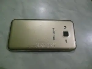 স্যামসাং গ্যালাক্সি জে৩ ৮ জিবি রোজ গোল্ড