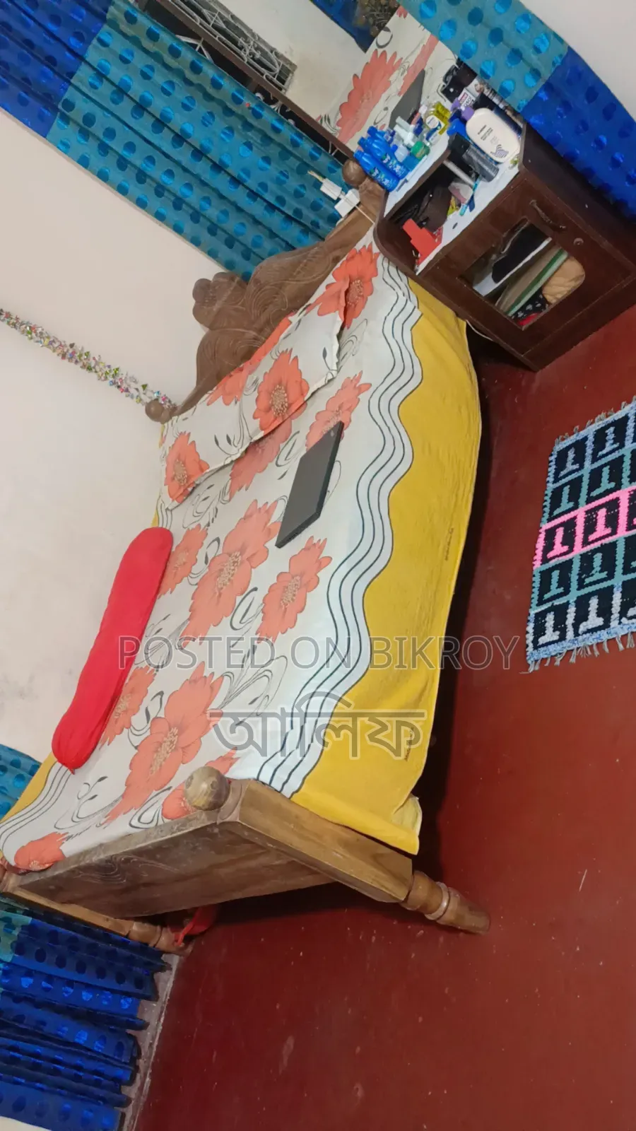 খাট জাজিম ও ড্রেসিং টেবিল বিক্রি