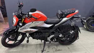 Suzuki Gixxer Fi ABS 2024 Orange