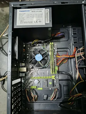 Desktop Computer 8GB Intel Core I3 SSD 128GB
