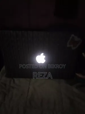 Laptop Apple MacBook 3GB Intel Core I3 HDD+SSD 500GB