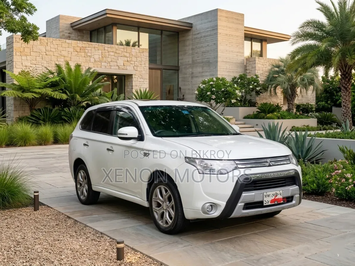 Mitsubishi Outlander 2.0 PHEV AWD 2013 Pearl