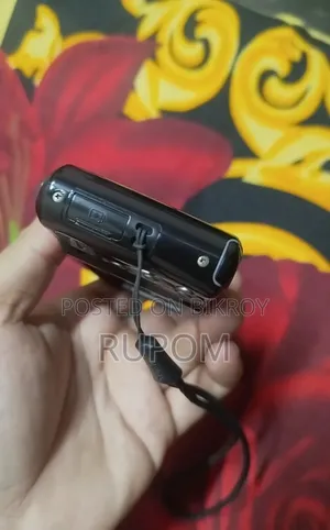 Samsung ES65 Digital Camera