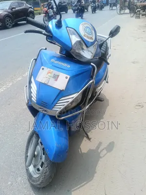 মাহিন্দ্রা গাসটো ২০১৮ ব্লু