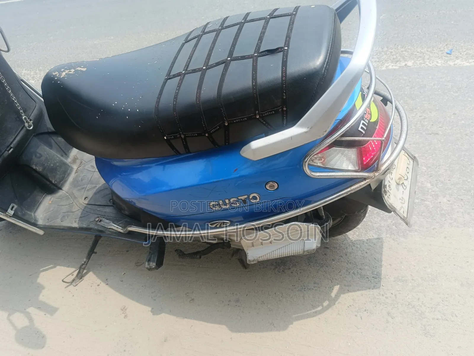 মাহিন্দ্রা গাসটো ২০১৮ ব্লু