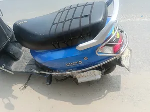 মাহিন্দ্রা গাসটো ২০১৮ ব্লু