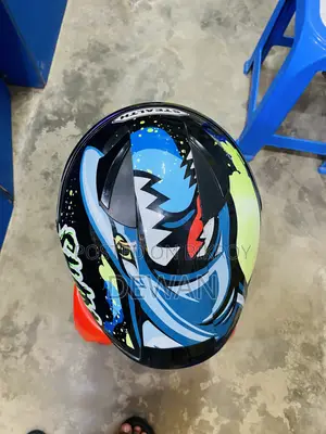 Fresh Helmet 9 Month Used - Contact if you want to buy