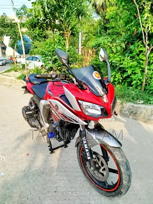 Yamaha 2018 Red
