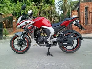 Yamaha 2018 Red