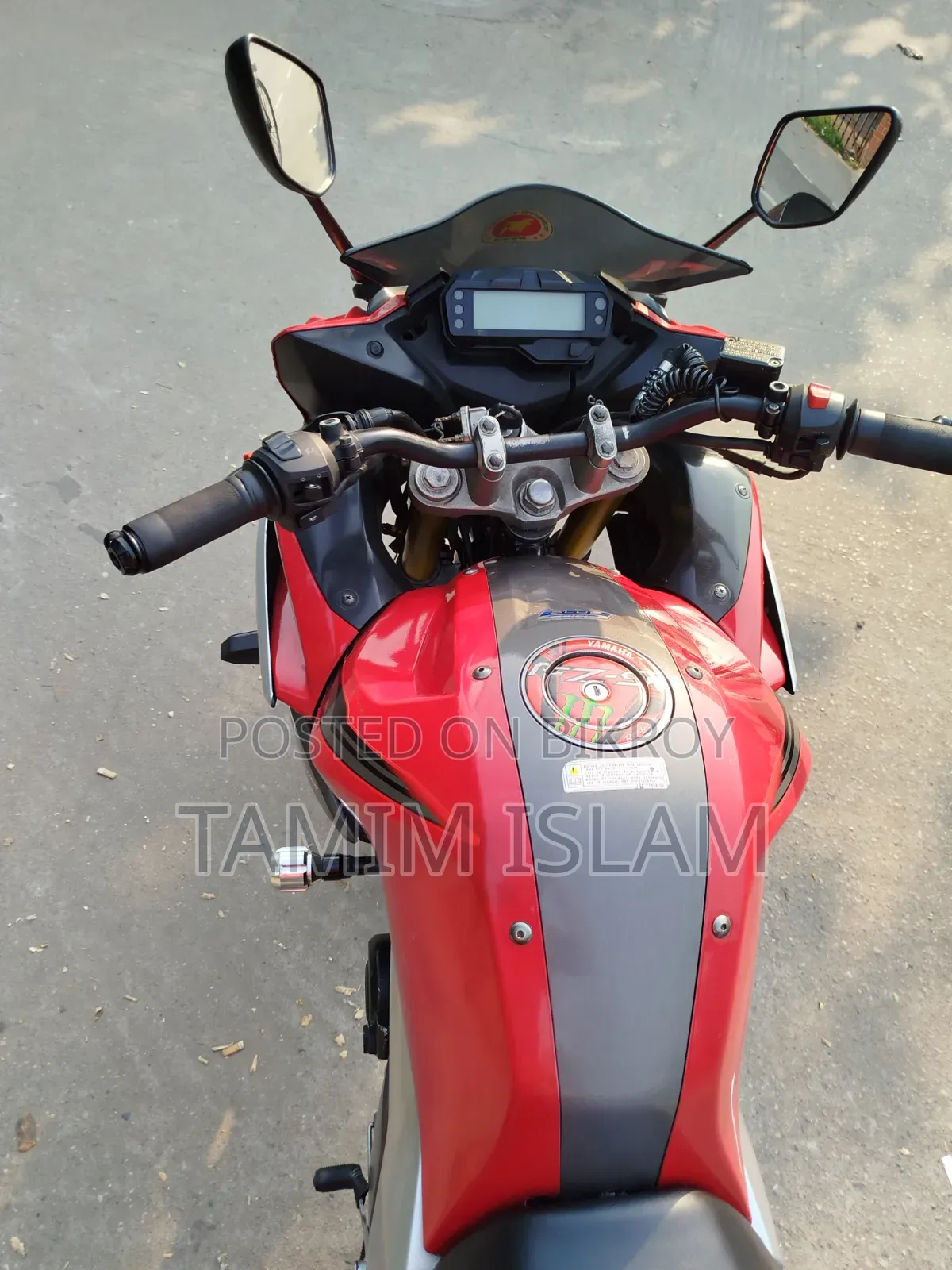 Yamaha 2018 Red
