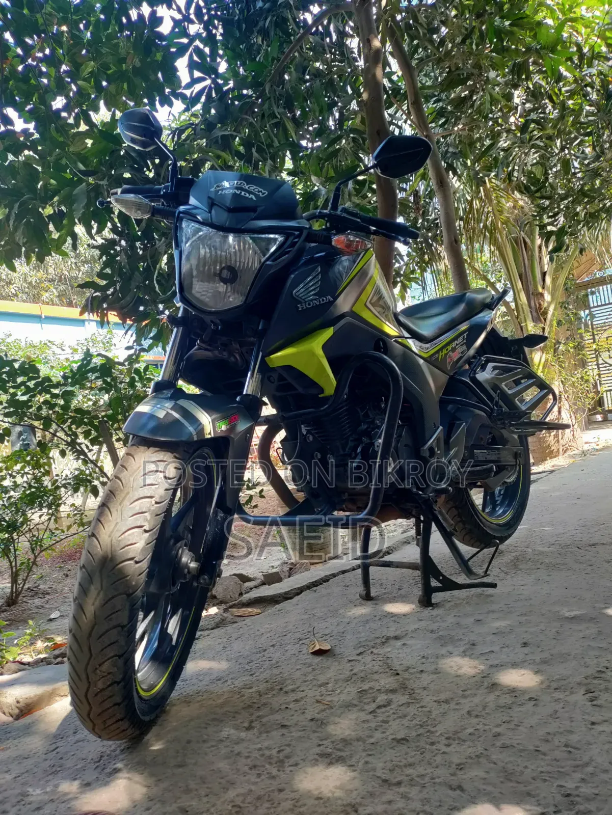 হোন্ডা হর্নেট ২০১৮ গ্রে