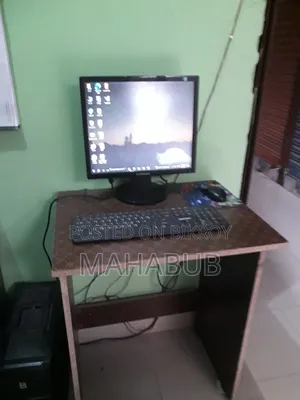 Desktop Computer 4GB Intel SSD 128GB