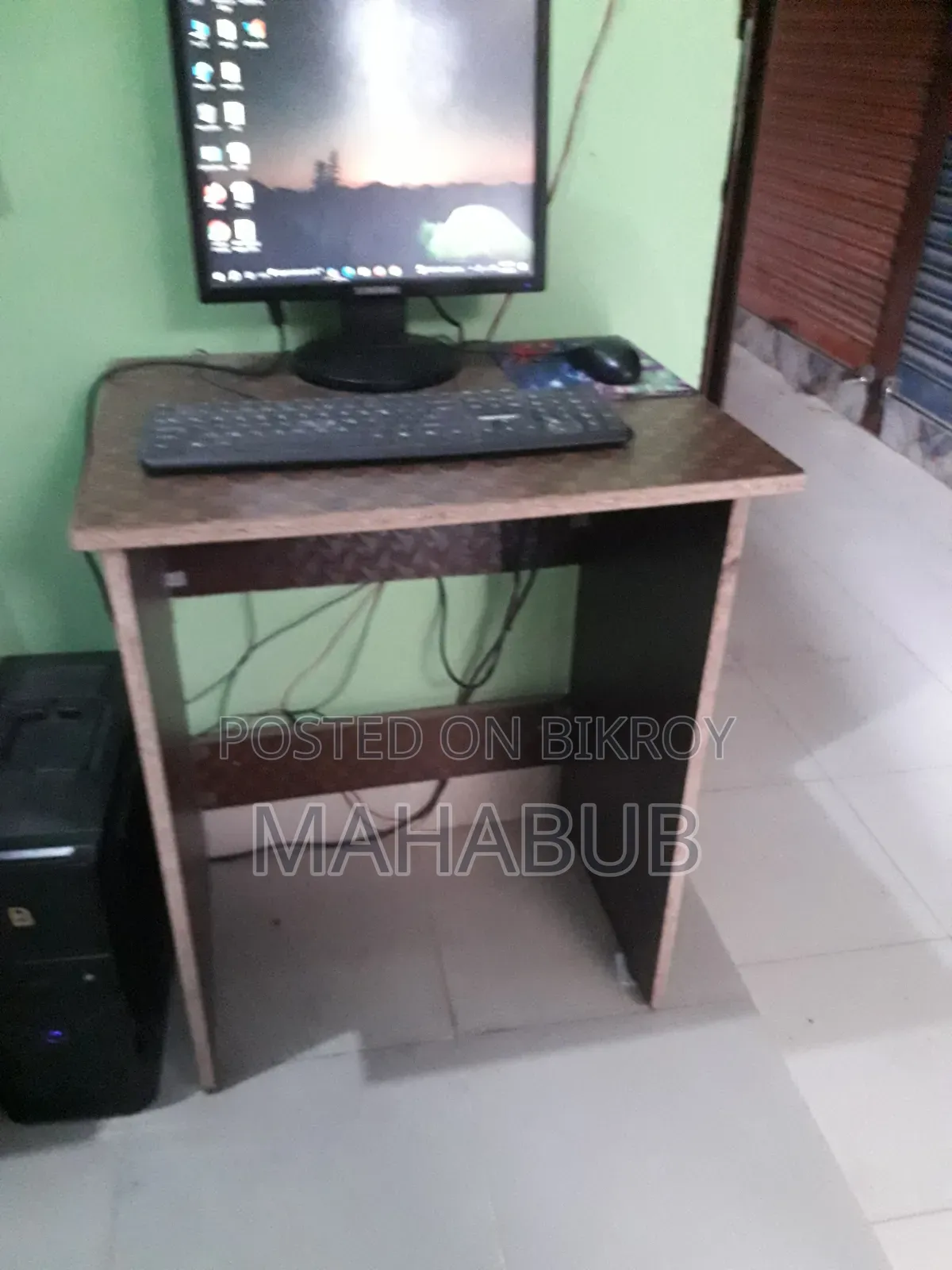 Desktop Computer 4GB Intel SSD 128GB