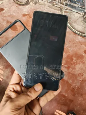 Helio 128 GB Black