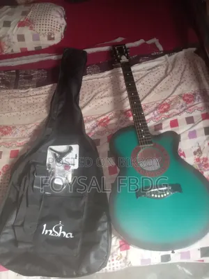 Hinsha Guitar with 8 Free Gift Items